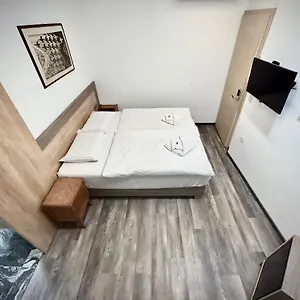 Oh & Guest house