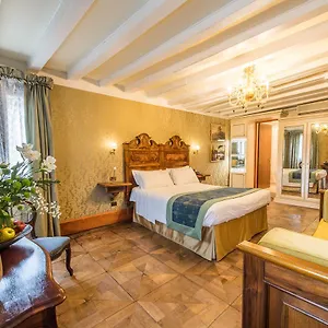 https://casa-nicolo-priuli.hotelslidodijesolo.com